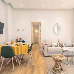 magno-apartments-casa-del-correo-mayor-ii.es-andalucia.com/